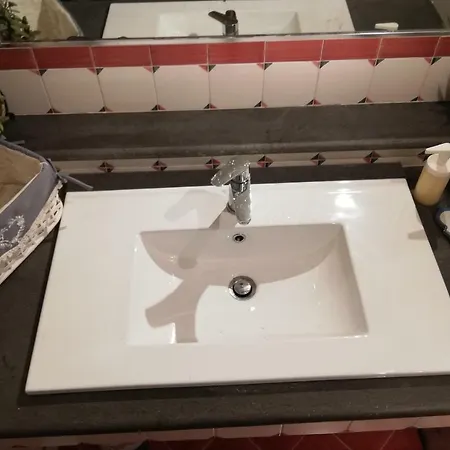 Vicolo Stretto Apartment *